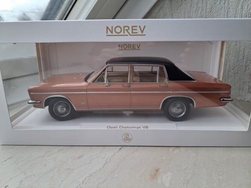 Norev opel diplomat 1969 - diplomat, b